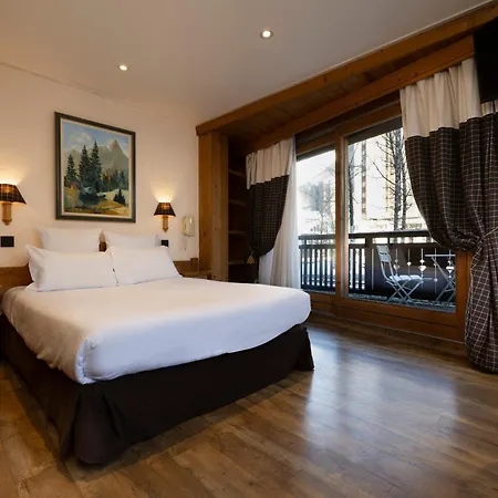 Hotel De L'arve