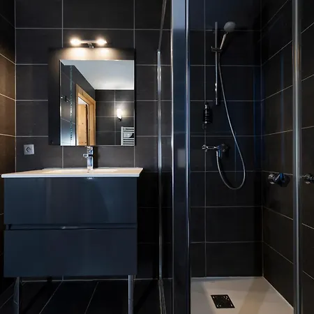 De L'arve Hotel 3*