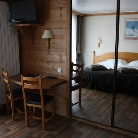 Hotel De L'arve By Happyculture Chamonix